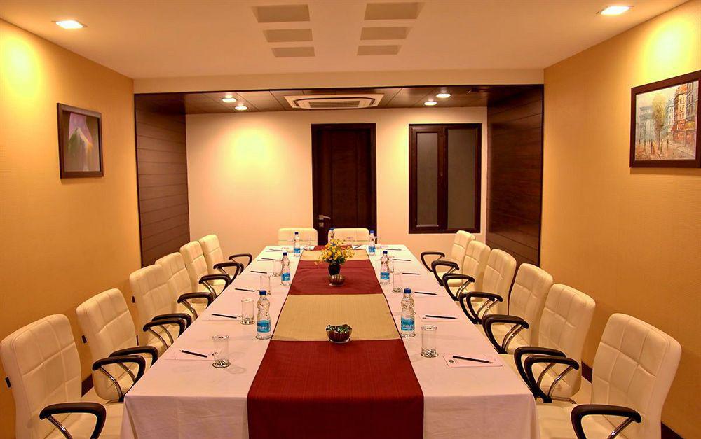 Hotel Florence Új-Delhi Kültér fotó
